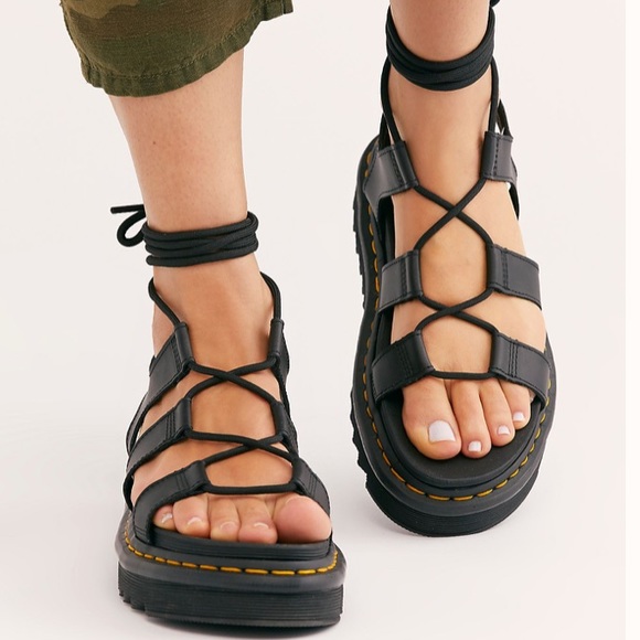 DR MARTENS || NARTILLA SANDALS - Picture 2 of 8